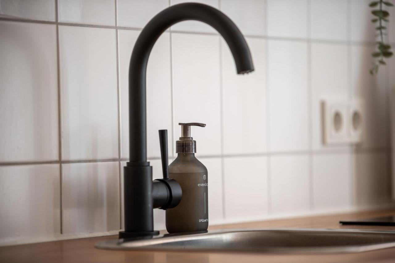 Exklusives Innenstadt Apartment - Parken - Smart-Tv - Kaffeevollautomat ヴェルニゲローデ エクステリア 写真
